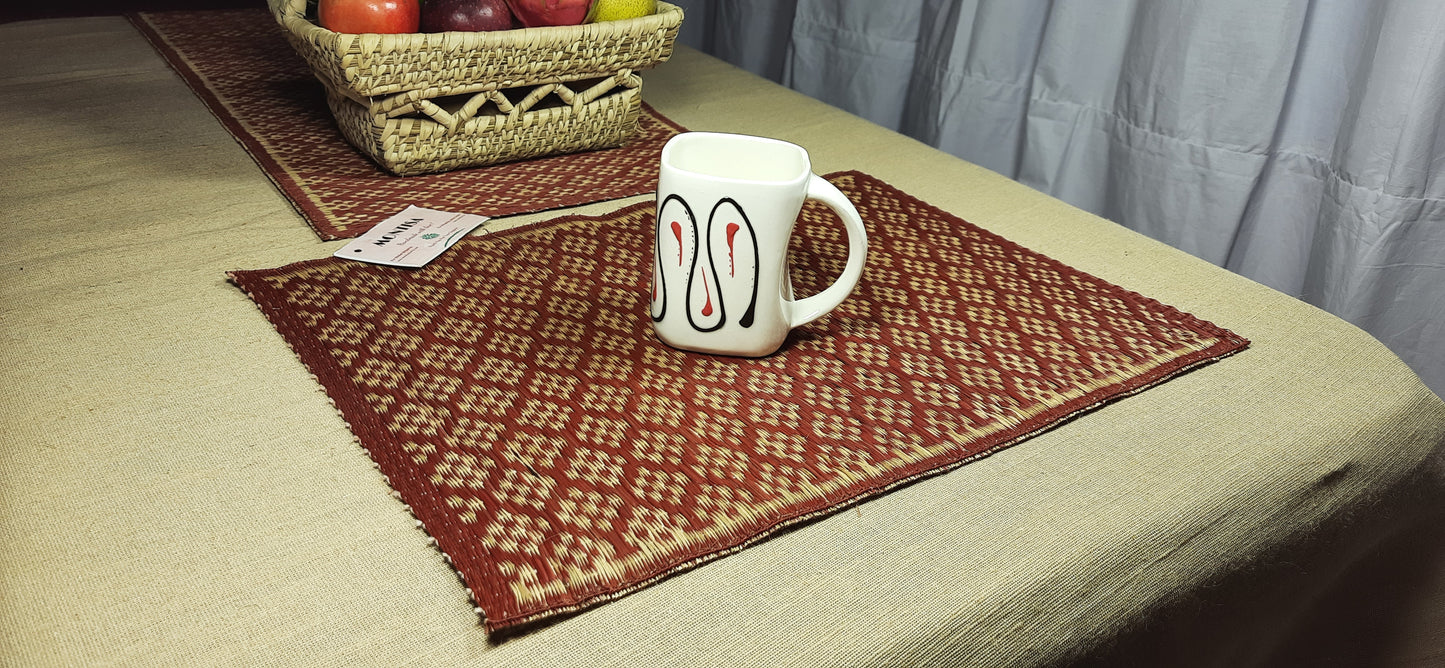 Hastasilpa Masland Weave Table Mat & Runner Set – Natural Madurkathi Grass, Non-Toxic Plant Dyes