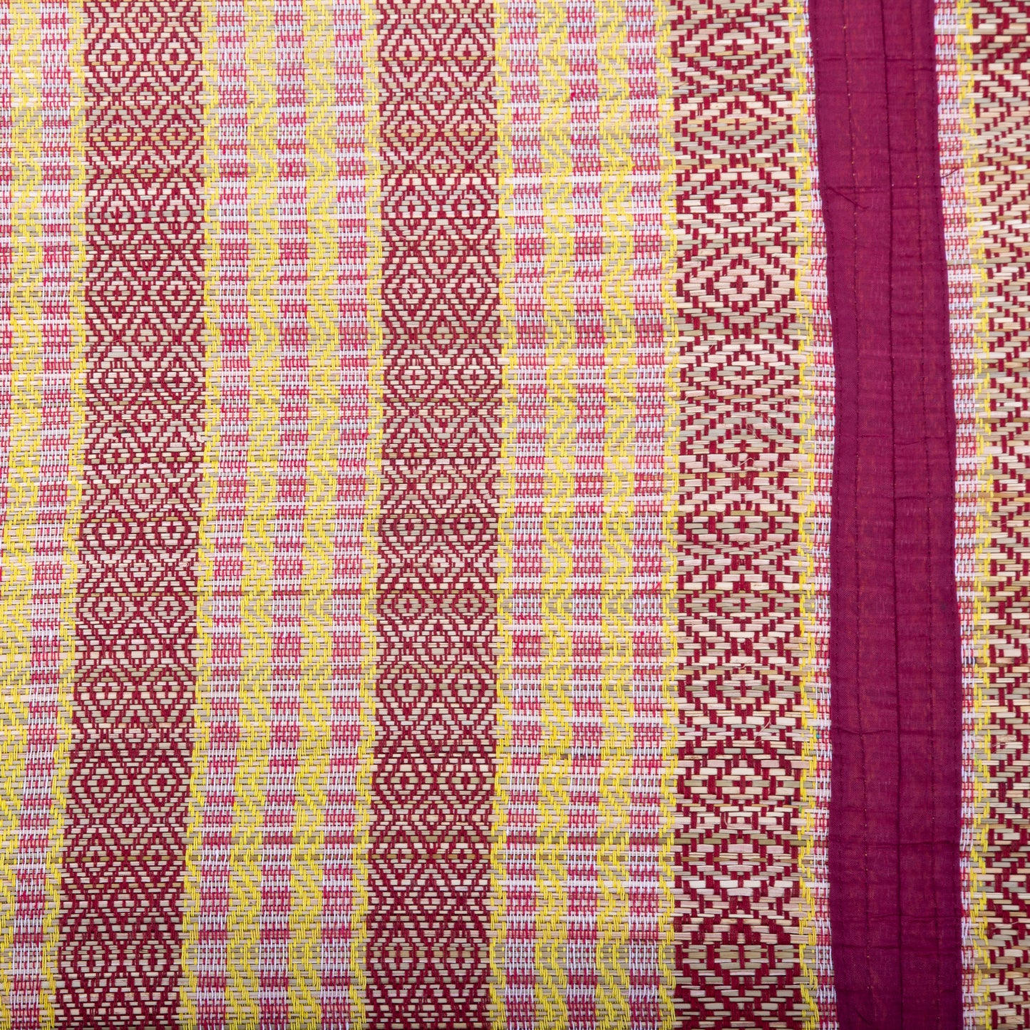 Hastasilpa Eco-Friendly Chatai Mat – Organic Handwoven Mat for Sleeping, Yoga, Picnic & Outdoor Use-T3-37
