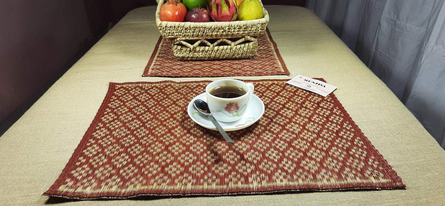 Hastasilpa Masland Weave Table Mat & Runner Set – Natural Madurkathi Grass, Non-Toxic Plant Dyes