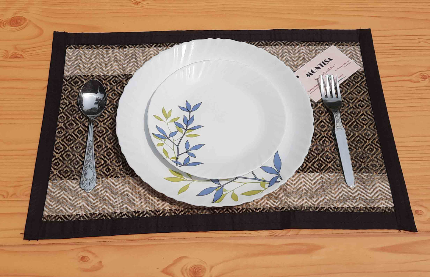 Hastasilpa Pack Of 6 Table Palacemat  With a Table Runner| Handwoven Organic |Made With Madurkathi Grass - T3-05