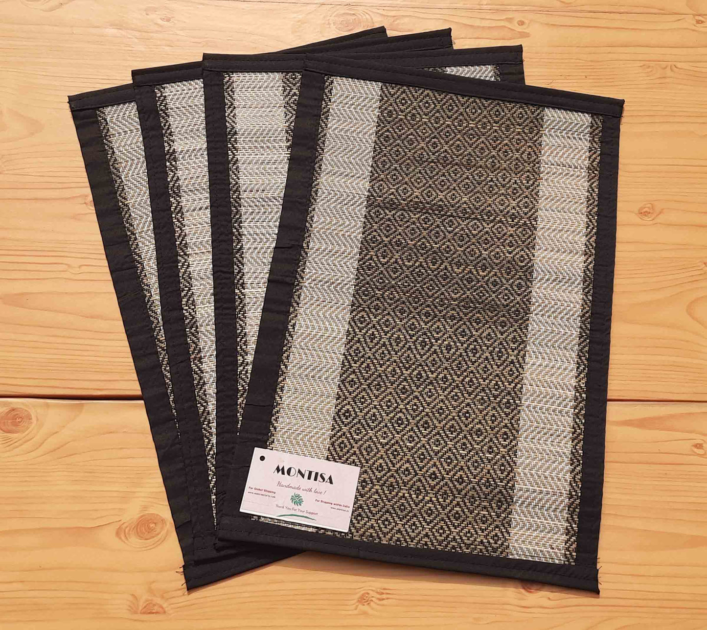Hastasilpa Pack Of 6 Table Palacemat  With a Table Runner| Handwoven Organic |Made With Madurkathi Grass - T3-05