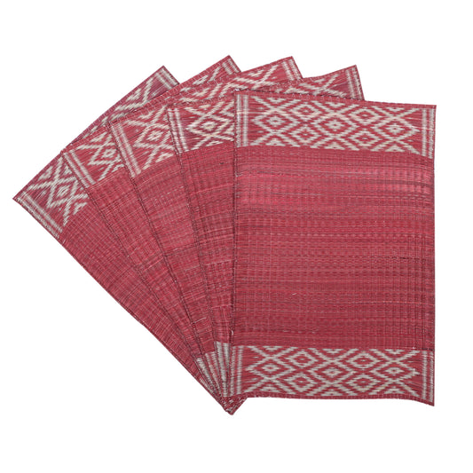 Masland placemats with wicker texture – outdoor-friendly natural grass table mat set